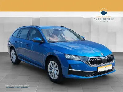 Gebraucht Skoda Octavia Selection 150 PS (110 kW) 2025 Blau Kombi