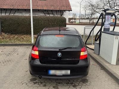 Gebraucht BMW 116 116 PS (85 kW) 2006 Schwarz Kleinwagen