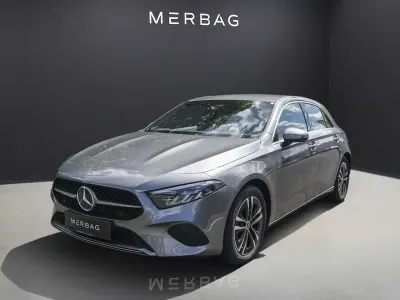 Gebraucht Mercedes A200 Advanced 163 PS (119 kW) 2025 Grau Limousine
