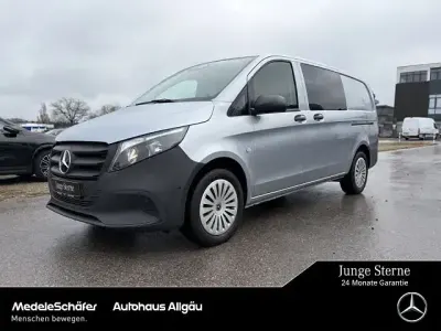 Gebraucht Mercedes Vito 163 PS (119 kW) 2024 Silber Van