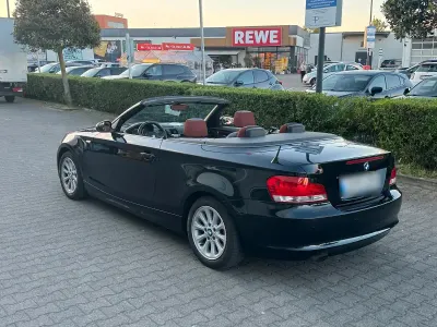 Gebraucht BMW 118 Cabriolet 143 PS (105 kW) 2009 Schwarz Cabrio