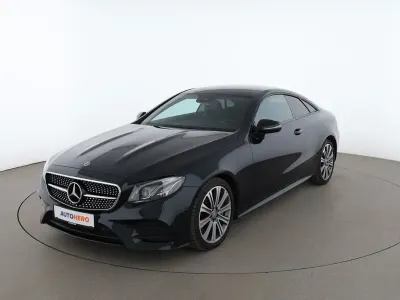 Gebraucht Mercedes E300 AMG line 272 PS (200 kW) 2019 Grün Coupé