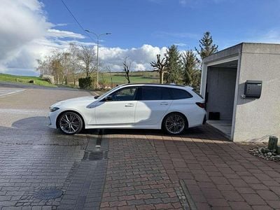 Gebraucht BMW 320 M Performance 190 PS (139 kW) 2022 Kombi