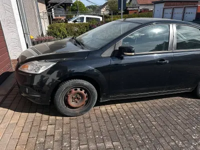 Gebraucht Ford Focus 100 PS (73 kW) 2008 Schwarz Limousine
