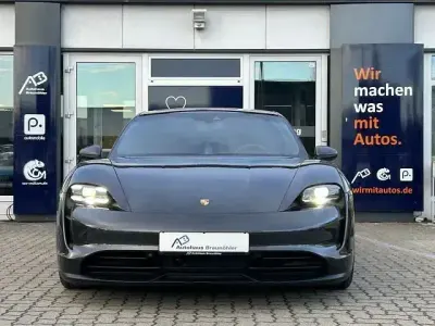 Second-hand Porsche Taycan Performance Package 350 kW (476 CP) 2021 Gri Berlinǎ