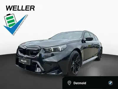 Usata BMW M5 Comfort Edition 727 CV (534 kW) 2025 Nero Station wagon