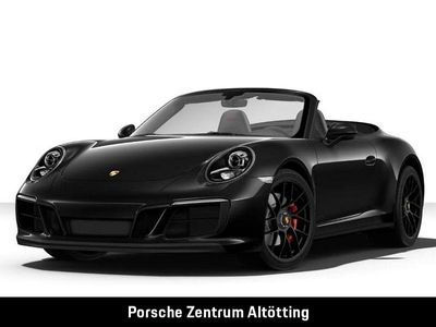 Porsche 911 Carrera GTS