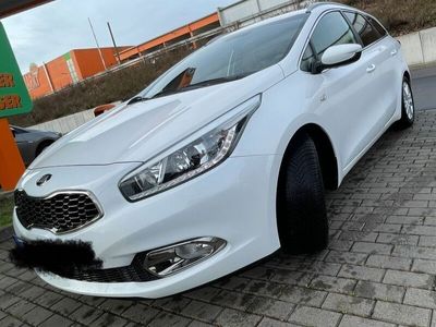 gebraucht Kia Ceed Sportswagon 1.6 GDI Dream Team Edition...