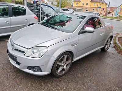 Gebraucht Opel Tigra Cosmo 125 PS (91 kW) 2006 Silber Cabrio