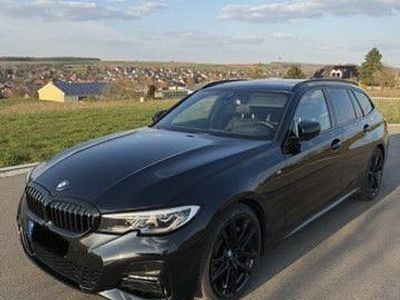 Gebraucht BMW 330 M Sport 286 PS (210 kW) 2021 Schwarz Kombi