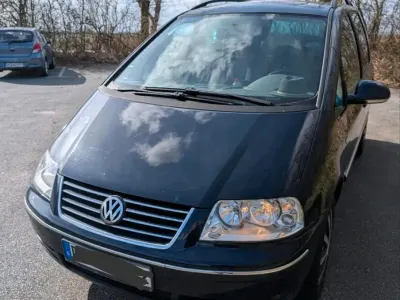 Gebraucht VW Sharan 116 PS (85 kW) 2009 Blau Van / Kleinbus
