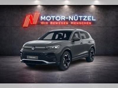 Neu VW Tiguan R-line 150 PS (110 kW) 2026 Grau (uranograu) SUV