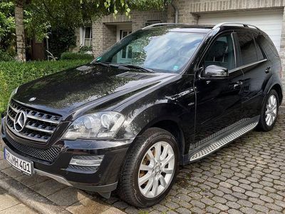 Gebraucht Mercedes ML350 Edition 272 PS (200 kW) 2011 Schwarz SUV