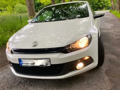 Gebraucht VW Scirocco Team 218 PS (160 kW) 2010 Weiß Coupé