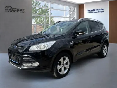 Gebraucht Ford Kuga Trend 150 PS (110 kW) 2017 Shadow black SUV