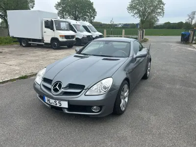 Gebraucht Mercedes SLK350 305 PS (224 kW) 2010 Silber Cabrio