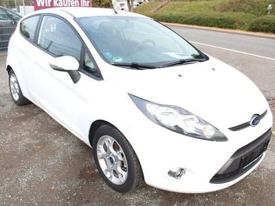 Gebraucht Ford Fiesta Cool & Sound Edition 95 PS (69 kW) 2011 Weiß Kleinwagen