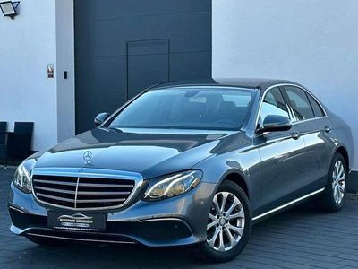 Gebraucht Mercedes E200 Luxury 184 PS (135 kW) 2016 Grau Limousine