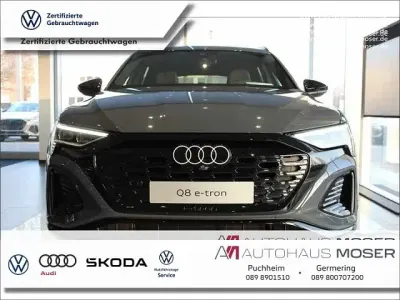 Gebraucht Audi Q8 e-tron S-Line 250 kW (340 PS) 2023 Grau SUV