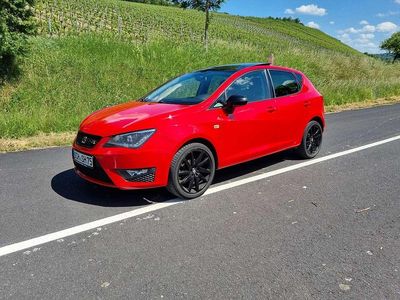 Second-hand Seat Ibiza FR 90 CP (66 kW) 2017 Roșu Hatchback