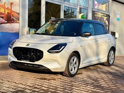 Gebraucht Suzuki Swift Club 83 PS (61 kW) 2025 Weiß Kleinwagen