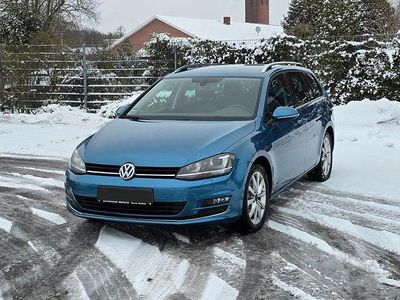 Blau Gebraucht 2013 VW Golf VII Highline Kombi | 8.800 € (Fairer Preis)