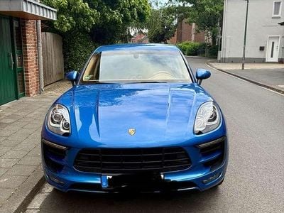 Porsche Macan S