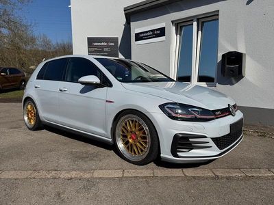 Gebraucht VW Golf VII GTI 230 PS (169 kW) 2018 Weiß Limousine