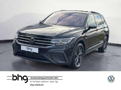 Schwarz Neu 2025 VW Tiguan Allspace Life SUV | 49.980 €