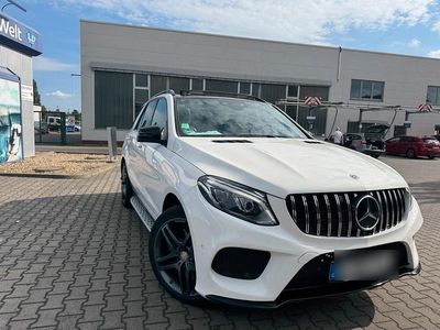 Gebraucht Mercedes GLE350 AMG line 258 PS (189 kW) 2017 Weiß SUV