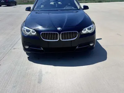Gebraucht BMW 530 Comfort Edition 258 PS (189 kW) 2014 Schwarz Limousine