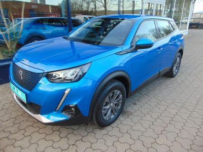 Gebraucht Peugeot e-2008 Active 100 kW (136 PS) 2021 Blau SUV