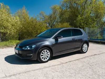 Brugt VW Golf VII LOUNGE 86 HK (63 kW) 2015 Sedan