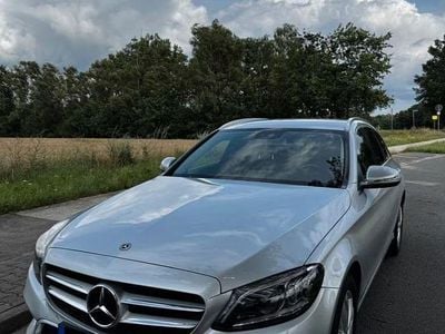 Gebraucht Mercedes C200 160 PS (117 kW) 2019 Silber Kombi