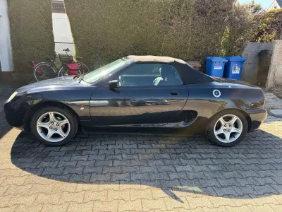 Gebraucht MG F 145 PS (106 kW) 1999 Blau Cabrio