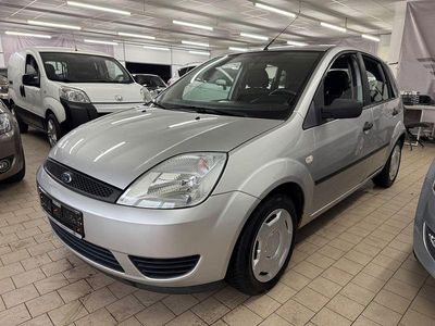 Gebraucht Ford Fiesta 80 PS (58 kW) 2005 Silber Kleinwagen