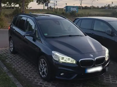 Gebraucht BMW 220 Gran Tourer M Sport 190 PS (139 kW) 2016 Blau Van / Kleinbus