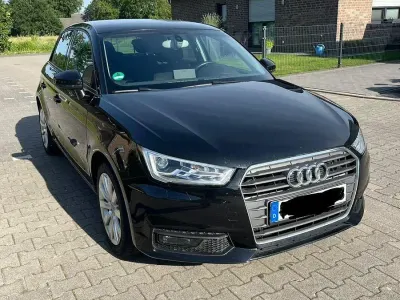 Gebraucht Audi A1 90 PS (66 kW) 2017 Schwarz Kleinwagen