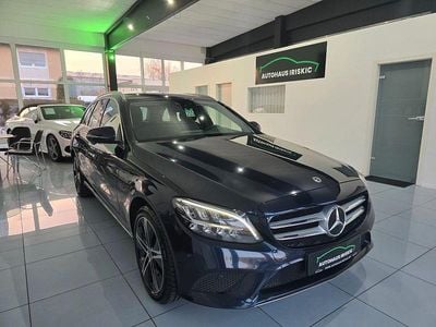 Gebraucht Mercedes C300e Avantgarde 194 PS (142 kW) 2020 Blau Limousine