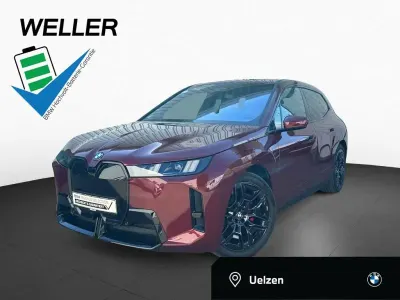 Gebraucht BMW iX M Sport 455 kW (619 PS) 2025 Rot SUV