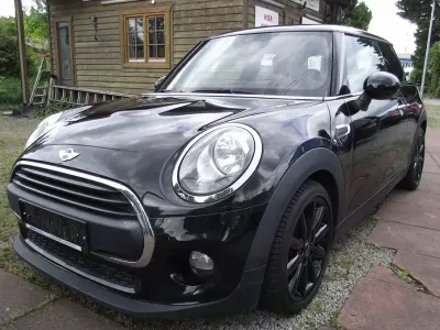 Gebraucht Mini ONE 102 PS (75 kW) 2018 Schwarz Kleinwagen