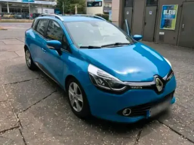 Gebraucht Renault Clio 90 PS (66 kW) 2015 Blau Kombi