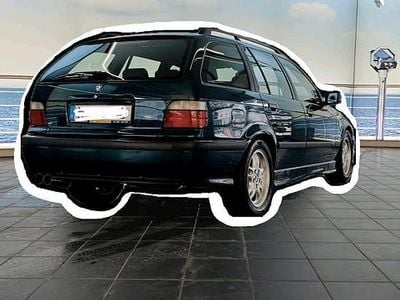 Gebraucht BMW 323 170 PS (125 kW) 1997 Grün Kombi