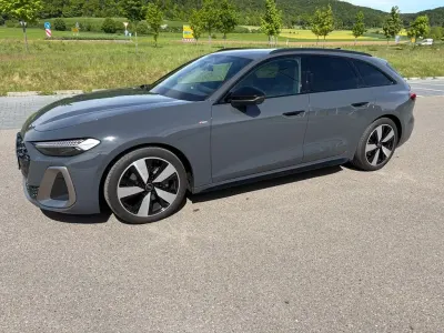Gebraucht Audi A5 Edition .1 204 PS (150 kW) 2025 Grau Kombi