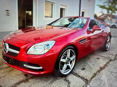Gebraucht Mercedes SLK350 306 PS (225 kW) 2012 Rot Cabrio