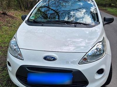 Usata Ford Ka 70 CV (51 kW) 2012 Bianco Utilitaria