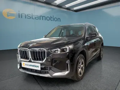 Neu BMW X1 156 PS (114 kW) 2025 Schwarz SUV