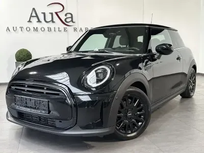 Usado Mini Cooper Classic 136 HP (100 kW) 2022 Preto Citadino