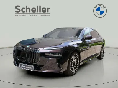 Neu BMW 740 Sport Line 299 PS (219 kW) 2026 Schwarz Limousine