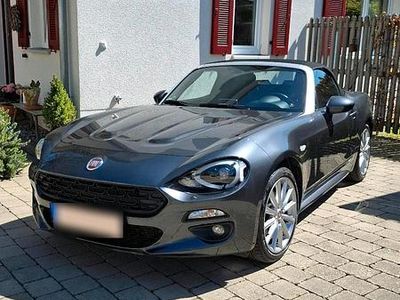 Usata Fiat 124 Spider Lusso 140 CV (102 kW) 2017 Grigio Cabrio